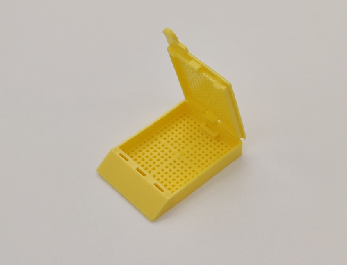 plastic biopsy tissue cassettes with attached lid 35 angled face large writing area yellow